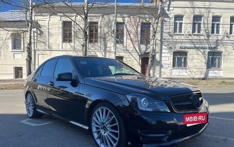 Mercedes-Benz C-Класс, 2012 год, 1 250 000 рублей, 3 фотография