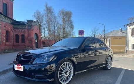 Mercedes-Benz C-Класс, 2012 год, 1 250 000 рублей, 4 фотография