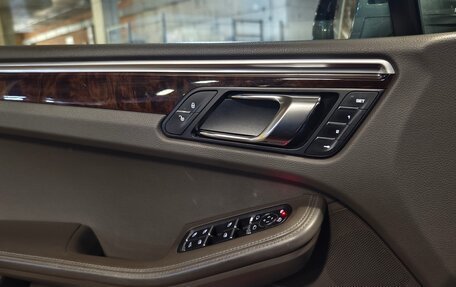 Porsche Macan I рестайлинг, 2014 год, 2 550 000 рублей, 16 фотография