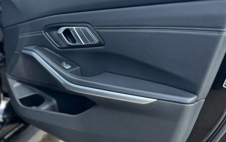 BMW 3 серия, 2020 год, 3 200 000 рублей, 22 фотография