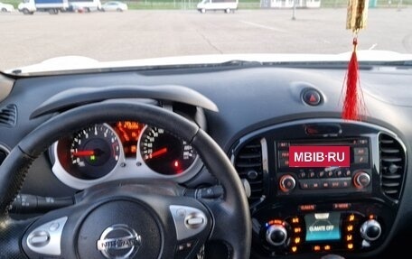 Nissan Juke II, 2012 год, 900 000 рублей, 10 фотография