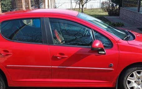 Peugeot 207 I, 2010 год, 550 000 рублей, 2 фотография