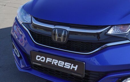 Honda Fit III, 2018 год, 1 219 000 рублей, 24 фотография