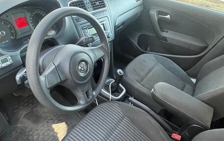 Volkswagen Polo VI (EU Market), 2012 год, 675 000 рублей, 11 фотография