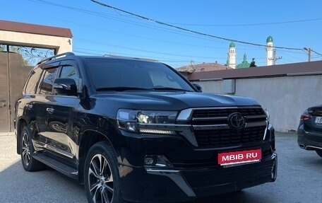 Toyota Land Cruiser 200, 2020 год, 10 500 000 рублей, 1 фотография