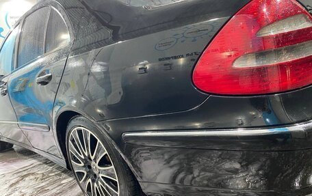 Mercedes-Benz E-Класс, 2004 год, 990 000 рублей, 8 фотография