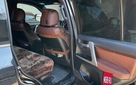 Toyota Land Cruiser 200, 2020 год, 10 500 000 рублей, 10 фотография