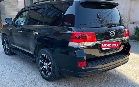 Toyota Land Cruiser 200, 2020 год, 10 500 000 рублей, 2 фотография