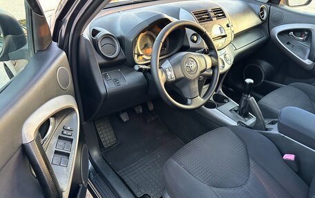 Toyota RAV4, 2008 год, 1 057 000 рублей, 14 фотография