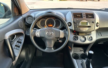 Toyota RAV4, 2008 год, 1 057 000 рублей, 18 фотография