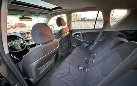 Toyota RAV4, 2008 год, 1 057 000 рублей, 17 фотография