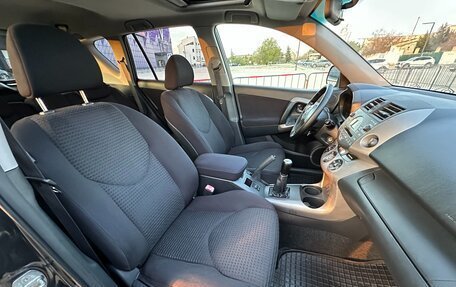 Toyota RAV4, 2008 год, 1 057 000 рублей, 21 фотография