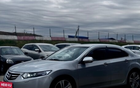 Honda Accord VIII рестайлинг, 2011 год, 980 000 рублей, 3 фотография