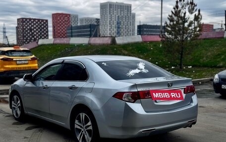 Honda Accord VIII рестайлинг, 2011 год, 980 000 рублей, 4 фотография