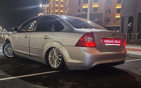 Ford Focus II рестайлинг, 2007 год, 650 000 рублей, 17 фотография