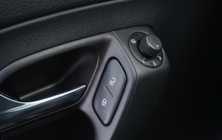 Volkswagen Polo VI (EU Market), 2020 год, 1 369 000 рублей, 24 фотография