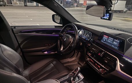 BMW 5 серия, 2019 год, 1 800 000 рублей, 6 фотография