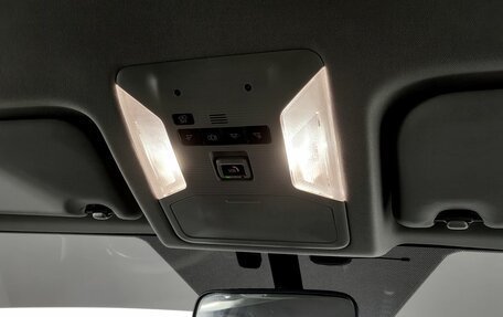 Toyota RAV4, 2021 год, 2 890 000 рублей, 10 фотография