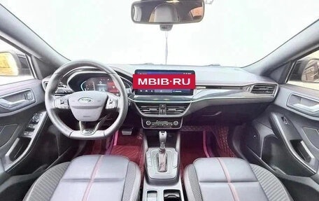 Ford Focus IV, 2022 год, 1 290 000 рублей, 7 фотография