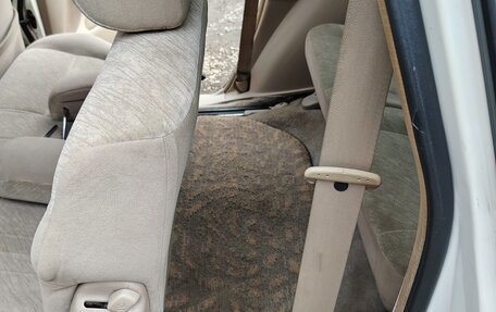 Toyota Gaia, 2001 год, 480 000 рублей, 9 фотография