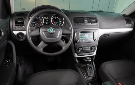 Skoda Yeti I рестайлинг, 2012 год, 999 000 рублей, 6 фотография