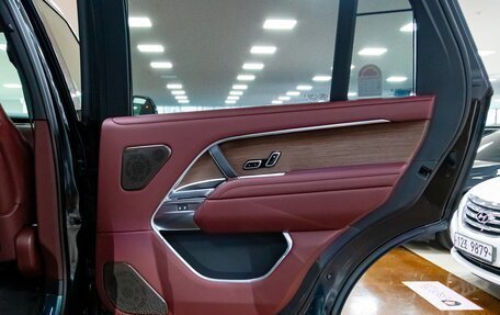 Land Rover Range Rover IV рестайлинг, 2025 год, 30 250 000 рублей, 20 фотография