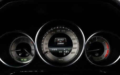 Mercedes-Benz E-Класс, 2013 год, 1 625 000 рублей, 13 фотография