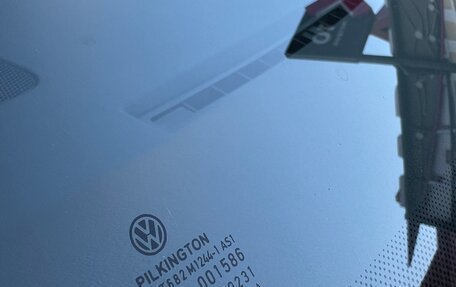 Volkswagen Touran III, 2011 год, 1 350 000 рублей, 16 фотография