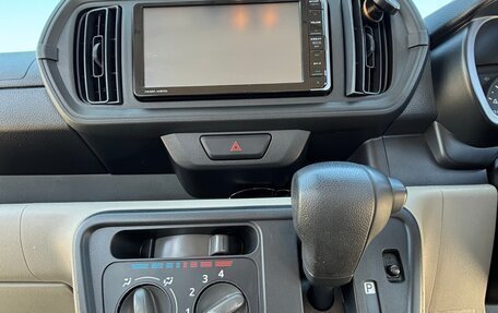 Toyota Passo III, 2017 год, 815 000 рублей, 18 фотография