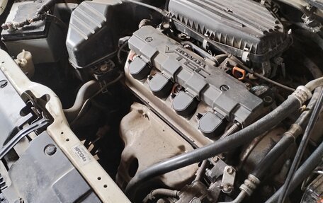 Honda Stream I рестайлинг, 2001 год, 485 000 рублей, 11 фотография