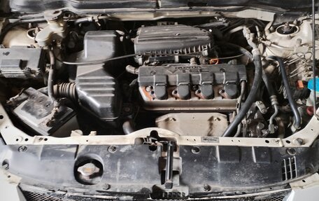 Honda Stream I рестайлинг, 2001 год, 485 000 рублей, 10 фотография