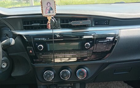 Toyota Corolla, 2015 год, 1 250 000 рублей, 2 фотография