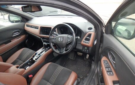 Honda Vezel, 2019 год, 2 380 000 рублей, 6 фотография