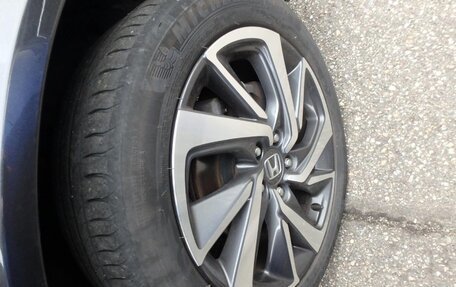 Honda Vezel, 2019 год, 2 380 000 рублей, 11 фотография