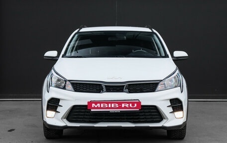 KIA Rio IV, 2022 год, 2 000 000 рублей, 2 фотография