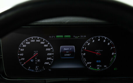 Mercedes-Benz E-Класс, 2018 год, 3 200 000 рублей, 12 фотография