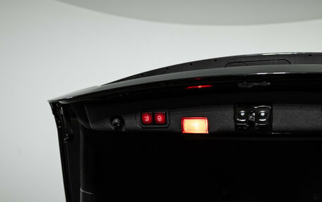 Mercedes-Benz E-Класс, 2018 год, 3 200 000 рублей, 23 фотография