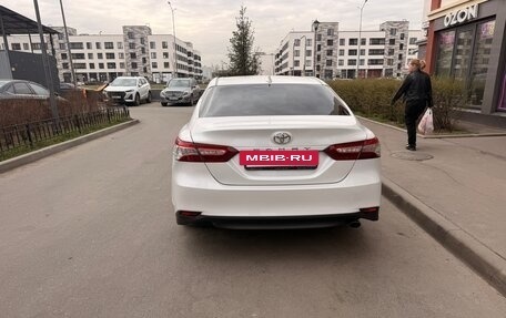 Toyota Camry, 2018 год, 2 750 000 рублей, 3 фотография