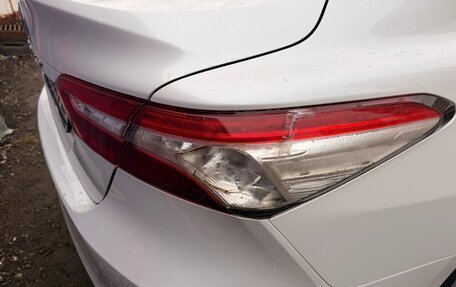 Toyota Camry, 2018 год, 2 750 000 рублей, 9 фотография