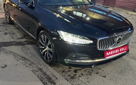 Volvo S90 II рестайлинг, 2021 год, 4 500 000 рублей, 2 фотография