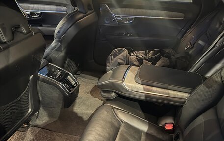 Volvo S90 II рестайлинг, 2021 год, 4 500 000 рублей, 15 фотография