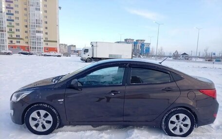 Hyundai Solaris II рестайлинг, 2014 год, 730 000 рублей, 2 фотография