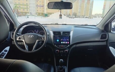 Hyundai Solaris II рестайлинг, 2014 год, 730 000 рублей, 5 фотография