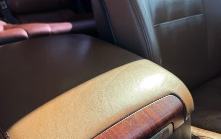 Toyota Land Cruiser 200, 2014 год, 4 990 000 рублей, 31 фотография