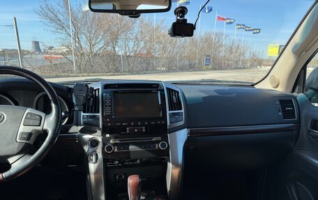 Toyota Land Cruiser 200, 2014 год, 4 990 000 рублей, 25 фотография