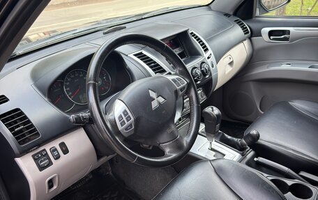 Mitsubishi Pajero Sport II рестайлинг, 2010 год, 1 800 000 рублей, 6 фотография
