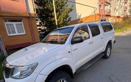 Toyota Hilux VII, 2013 год, 2 200 000 рублей, 2 фотография