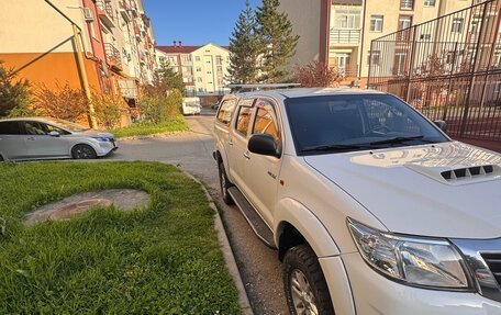 Toyota Hilux VII, 2013 год, 2 200 000 рублей, 3 фотография