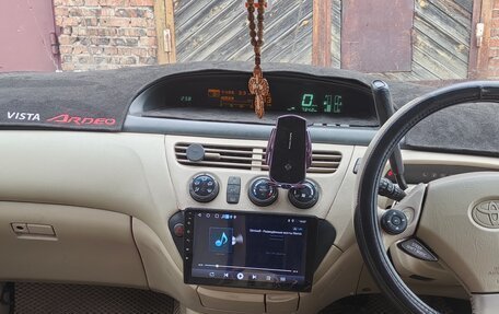 Toyota Vista V30, 1998 год, 490 000 рублей, 11 фотография