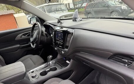 Chevrolet Traverse II, 2020 год, 2 750 000 рублей, 10 фотография